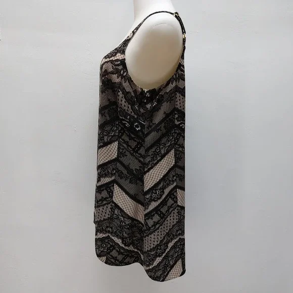 Cabi Lace Print Tank Top Women's Medium Black Tan Chevron Spaghetti Strap - Picture 4 of 8